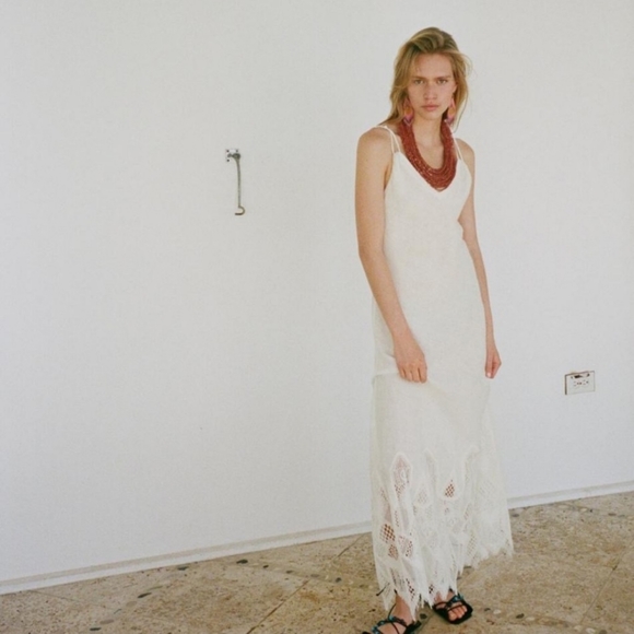 NEW Zara Limited Edition Embroidery Lace and Linen maxi dress - Picture 1 of 7